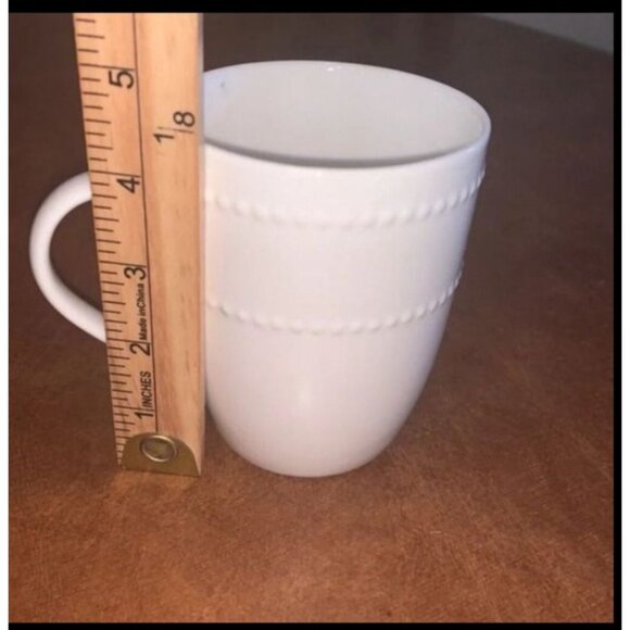 Set Of 3 Assorted White Ceramic Coffee Mugs With Textured & Smooth Designs - Picture 11 of 16